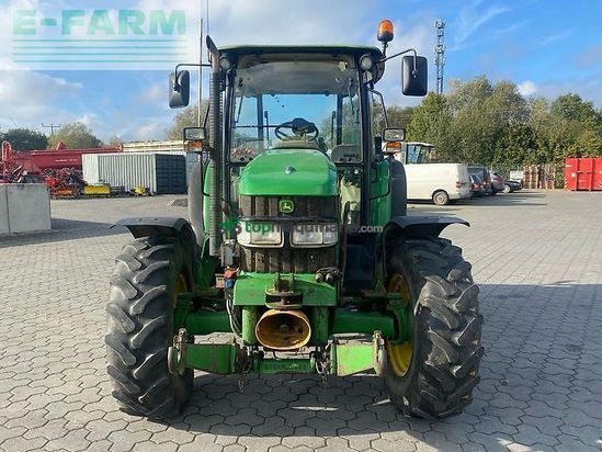Tractor agrícola - John Deere - 5620