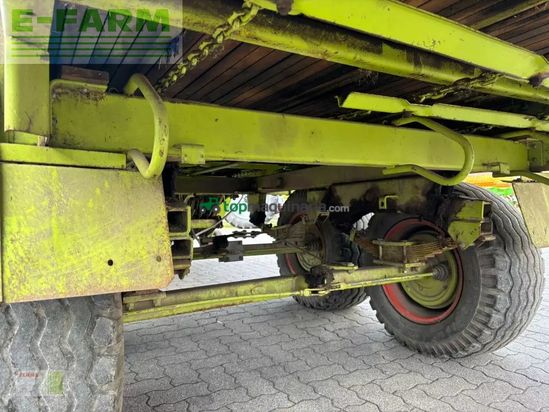 Remolqu agrícola - Claas - sprint 335 s