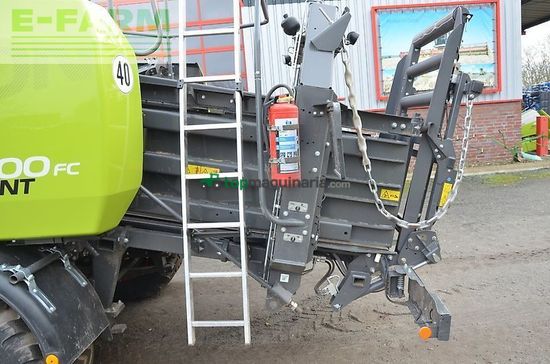 Empacadora gigant - Claas - quadrant 5300 evolution fc + vorbauhäcksler