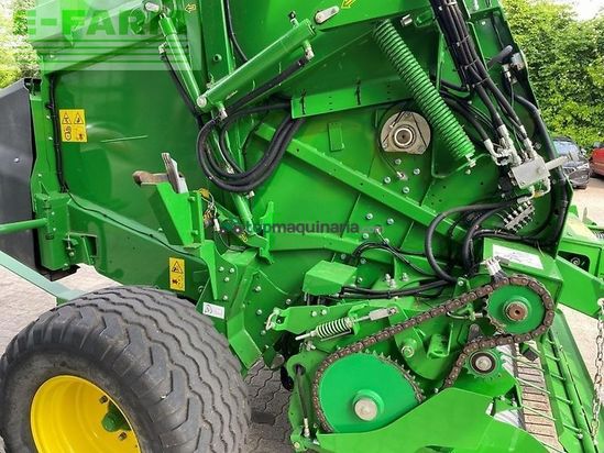 Empacadora gigant - John Deere - v 451 m