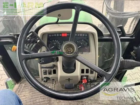 Tractor agrícola - John Deere - 5620