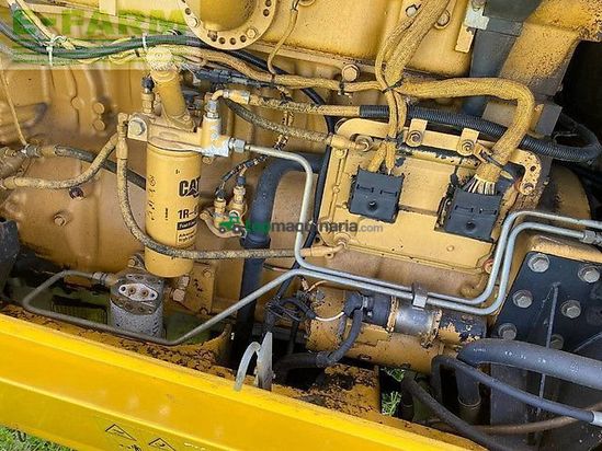 Cosechadora de Cereal - New Holland - fx 60