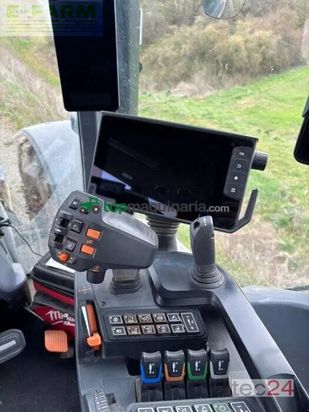 Tractor agrícola - Valtra - q305