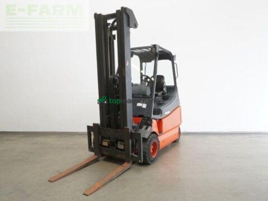 Elevadora - Linde - e 30/600 336-02