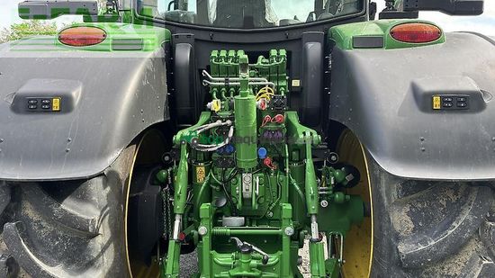 Tractor agrícola - John Deere - 6r215