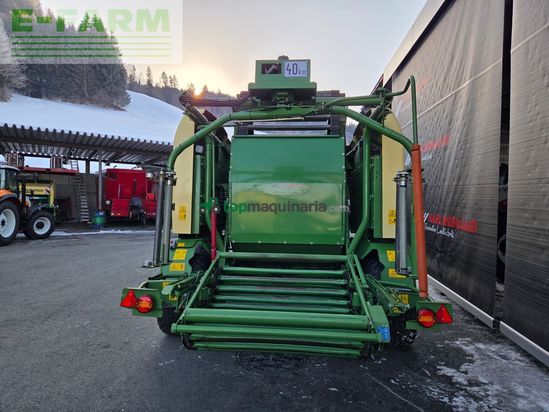 Empacadora gigant - Krone - comprima cf 155 xc