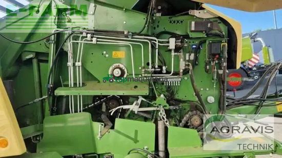 Empacadora gigant - Krone - comprima cf 155 xc