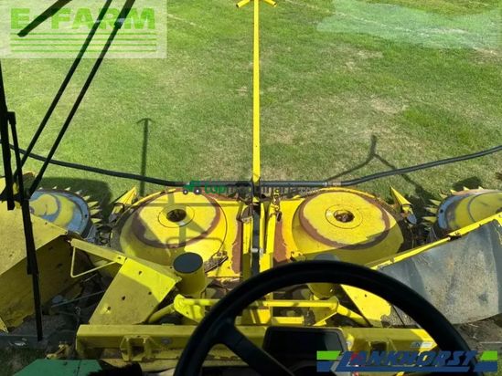 Cosechadora de Cereal - John Deere - 7400