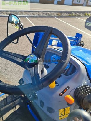 Tractor agrícola - New Holland - boomer 25