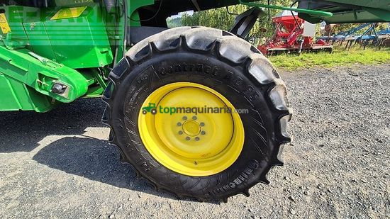 Cosechadora de Cereal - John Deere - t560 hm