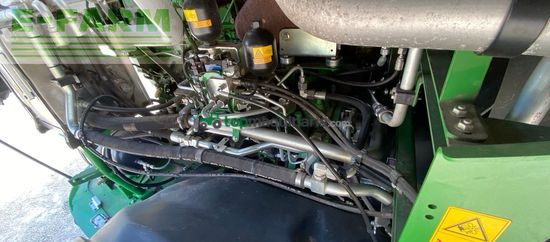 Cosechadora de Cereal - John Deere - 8600