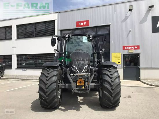 Tractor agrícola - Valtra - n135