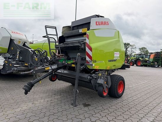 Empacadora gigant - Claas - variant 480 rc trend