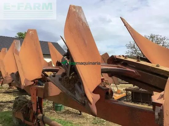 Arado - Gregoire Besson - spk 9