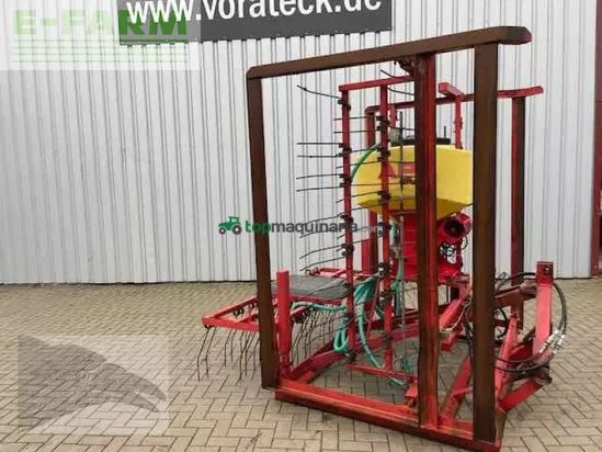 Combinado de siembra -  - 6m wiesenstriegel mit apv nachsaatgerät