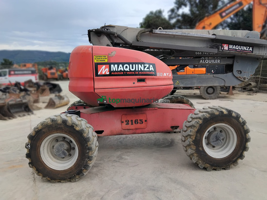 Brazo MANITOU 160ATJ EJE OSCILANTE