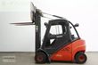Elevadora - Linde - h 25 d 392