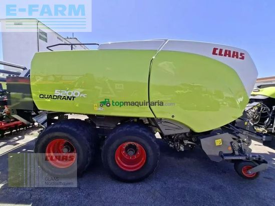 Empacadora gigant - Claas - quadrant 5200 fc tandem