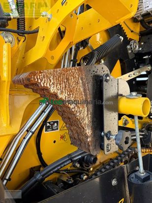 Empacadora gigant - New Holland - new holland pro belt 190 rc 25k
