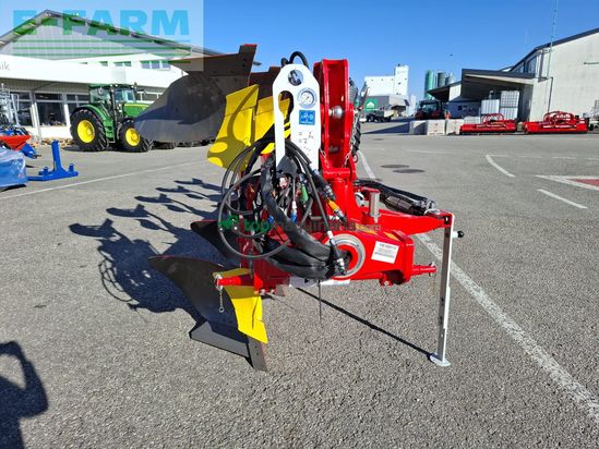 Arado - Pöttinger - Servo 4000 Plus