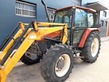 Tractor agrícola - New Holland - L95 con pala Tenias