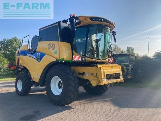 Cosechadora de Cereal - New Holland - ch 7.70
