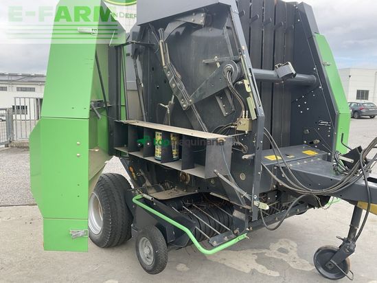 Empacadora gigant - Deutz-Fahr - rb 3.80