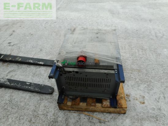 Elevadora - Linde - e25-1 triplex + ss + 4. kreis ( batterie bj. 202