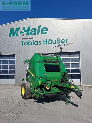 Empacadora gigant - John Deere - v 451 m