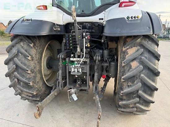 Tractor agrícola - Valtra - t175 versu