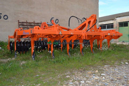 Ocasión - Chisel 2 hileras 15 brazos LOS ANTONIOS