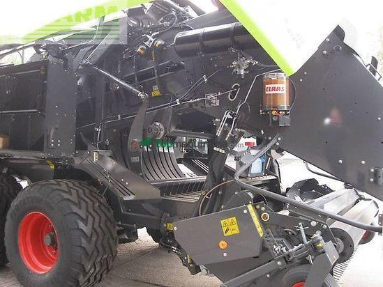 Empacadora gigant - Claas - quadrant 5300 evolution fc tandem
