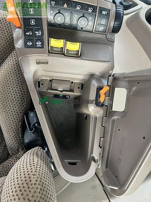 Tractor agrícola - John Deere - 8320