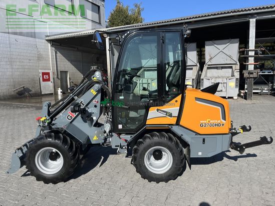 Minicargadora - Giant - 2700 hd+ mit kabine euro & heckhydraulik kat 2