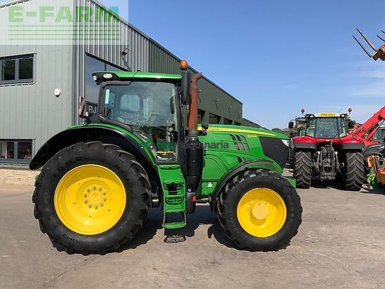 Tractor agrícola - John Deere - 6215r premium edition tractor (st26329)