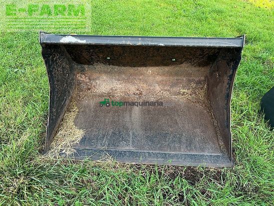 Tractor agrícola - John Deere - 5050e