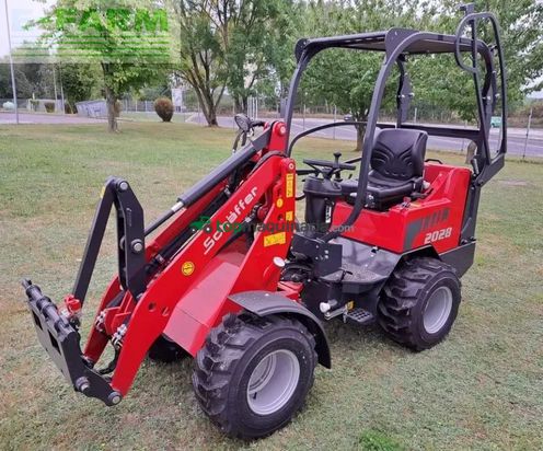Minicargadora - Schaffer - 2028 - 2 mit fsd