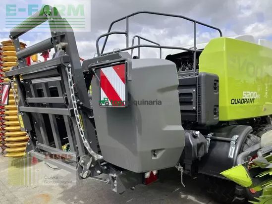 Empacadora gigant - Claas - quadrant 5200 fc evolution