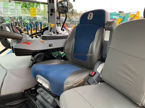 Tractor agrícola - New Holland - t6.180 tractor (st27584)
