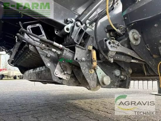 Empacadora gigant - Claas - quadrant 5200 fc tandem