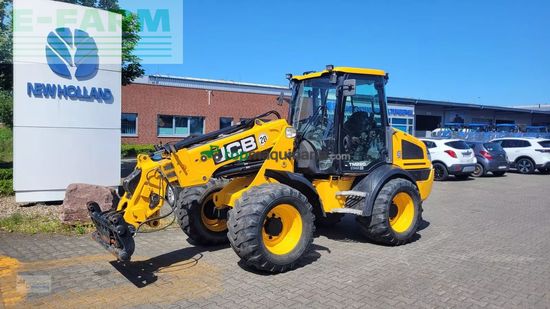 Minicargadora - JCB - tm 220