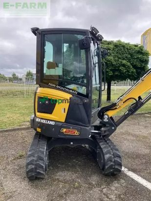 Excavadora - New Holland - e 25 d
