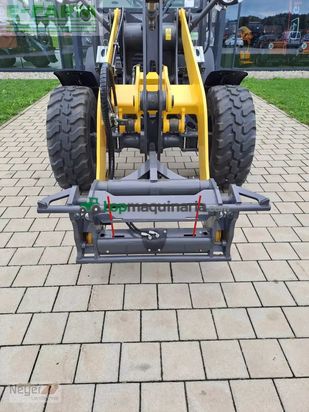 Minicargadora - New Holland - w 50 c