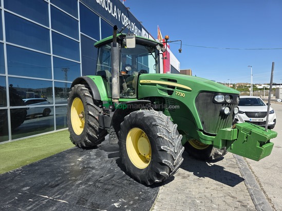 Tractor agrícola - John Deere - 7730