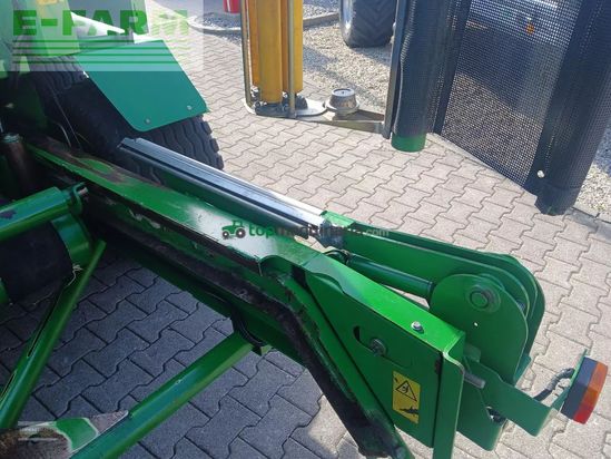 Empacadora gigant - John Deere - 678