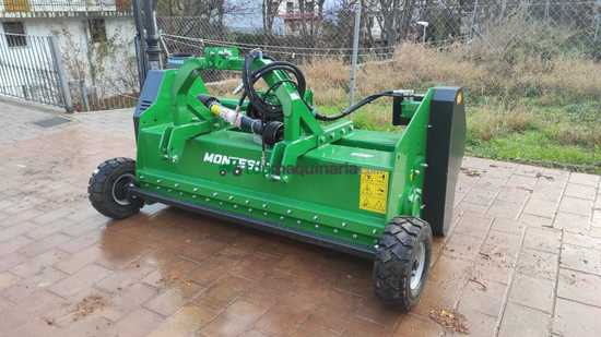 TRITURADORA PICADORA AUTOALIMENTADA DE CUCHILLAS