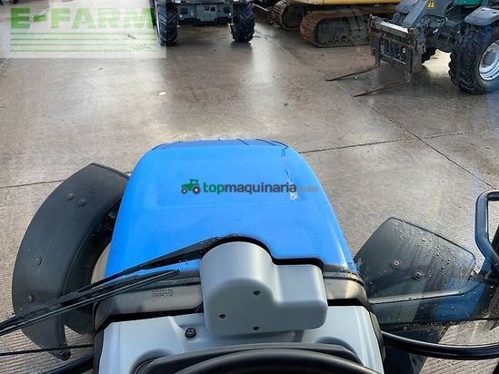 Tractor agrícola - New Holland - t5.105 super steer tractor (st25689)