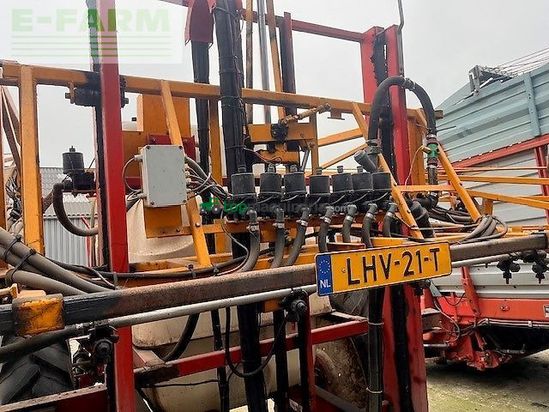 Atomizador - Agrifac - getrokken veldspuit 2000 ltr