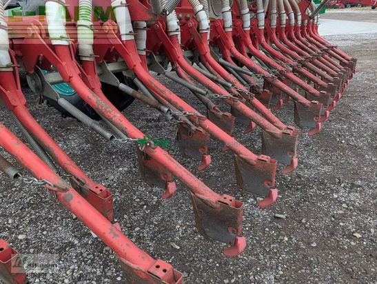 Sembradora - Kverneland - dl 4m schleppschare