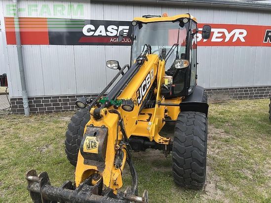 Telescopica - JCB - tm 220 agri